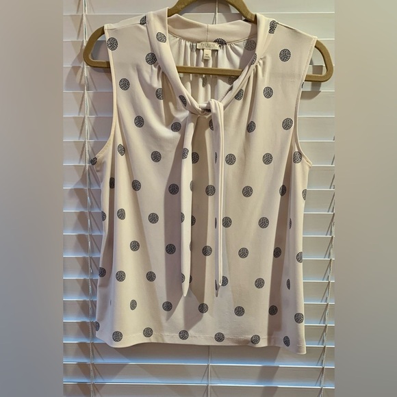 Talbots Tops - Talbots Outlet Sleeveless Top With Navy print And Tie Front PM